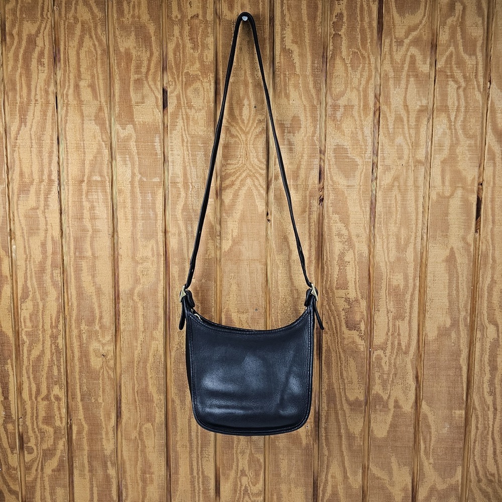 Vintage Coach Janice Legacy Black Leather #9950 Crossbody Bag Purse Brass